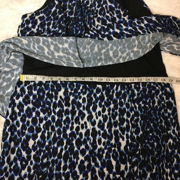 Bloomingdale's  Jumpsuit Le Gali Hildy  wide open leg animal print blue Sz XL - Picture 7 of 13